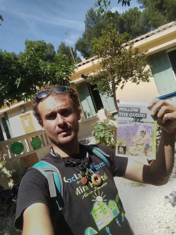 Goclands Tiny Cool Coliving Coworking Villa Garden Aix-en-Provence